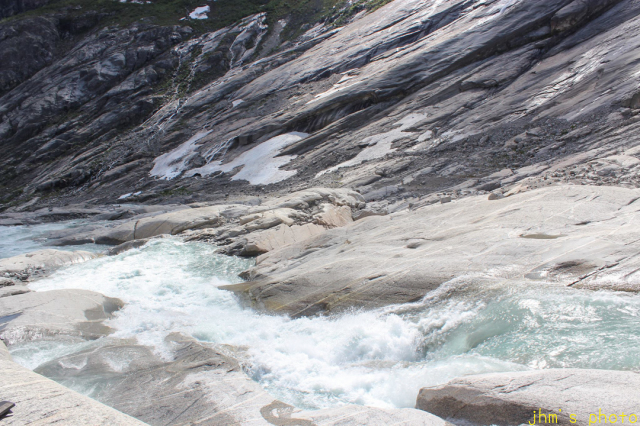 ノルウェーから送られてきた氷河の写真_a0158797_00181439.jpg
