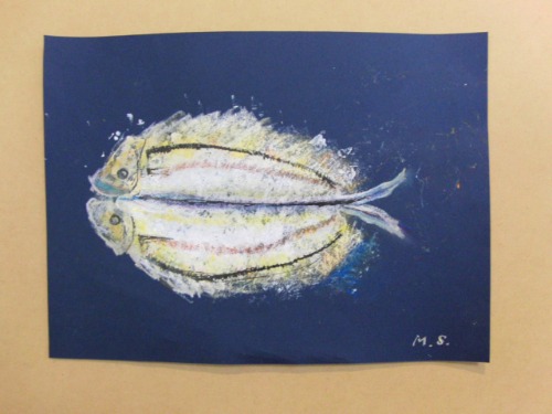 オイルパステル画 ~ アジの干物を描く ~_e0222340_1539332.jpg