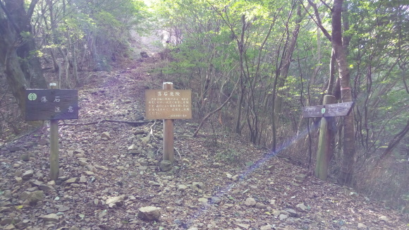 e0348420_08315911.jpg