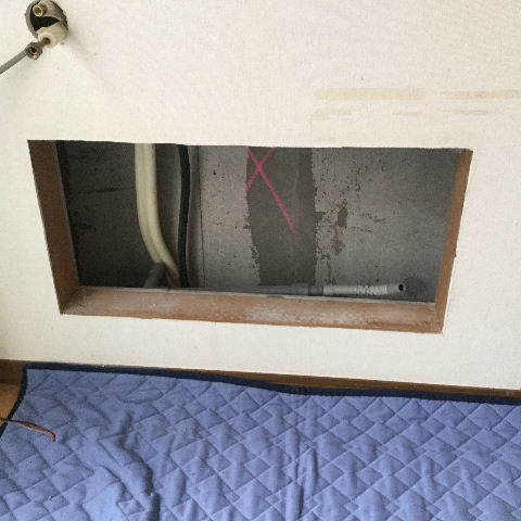 マンション・・開口部工事 3日目_f0031037_20131448.jpg