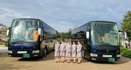 “いまだかつてないバス旅”車両公開!!_e0117398_10391962.jpg