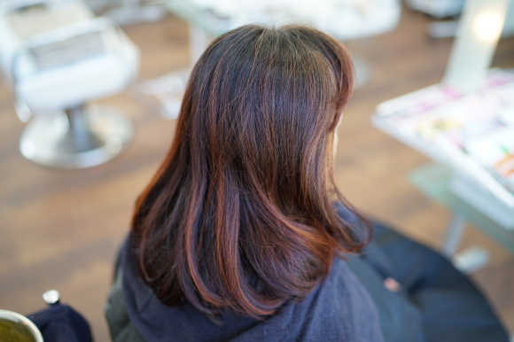 ヘナのナチュラル オレンジ のみで白髪を染め続けて１年経過しました 浜松市浜北区の美容室 Skyscape スカイスケープ 店長の鶸田 ひわだ のブログです