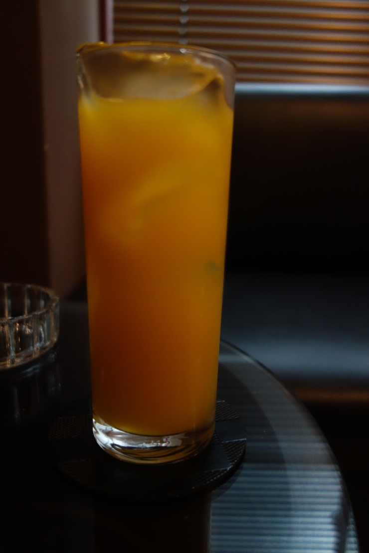 ※閉店※ Cafe&Bar Baron(シーシャカフェ&バー バロン) 千代田区外神田/水タバコ~登山用品を求めて その6_a0287336_21502136.jpg