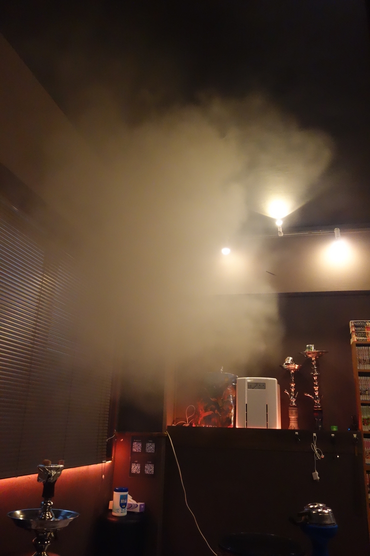 ※閉店※ Cafe&Bar Baron(シーシャカフェ&バー バロン) 千代田区外神田/水タバコ~登山用品を求めて その6_a0287336_22294965.jpg