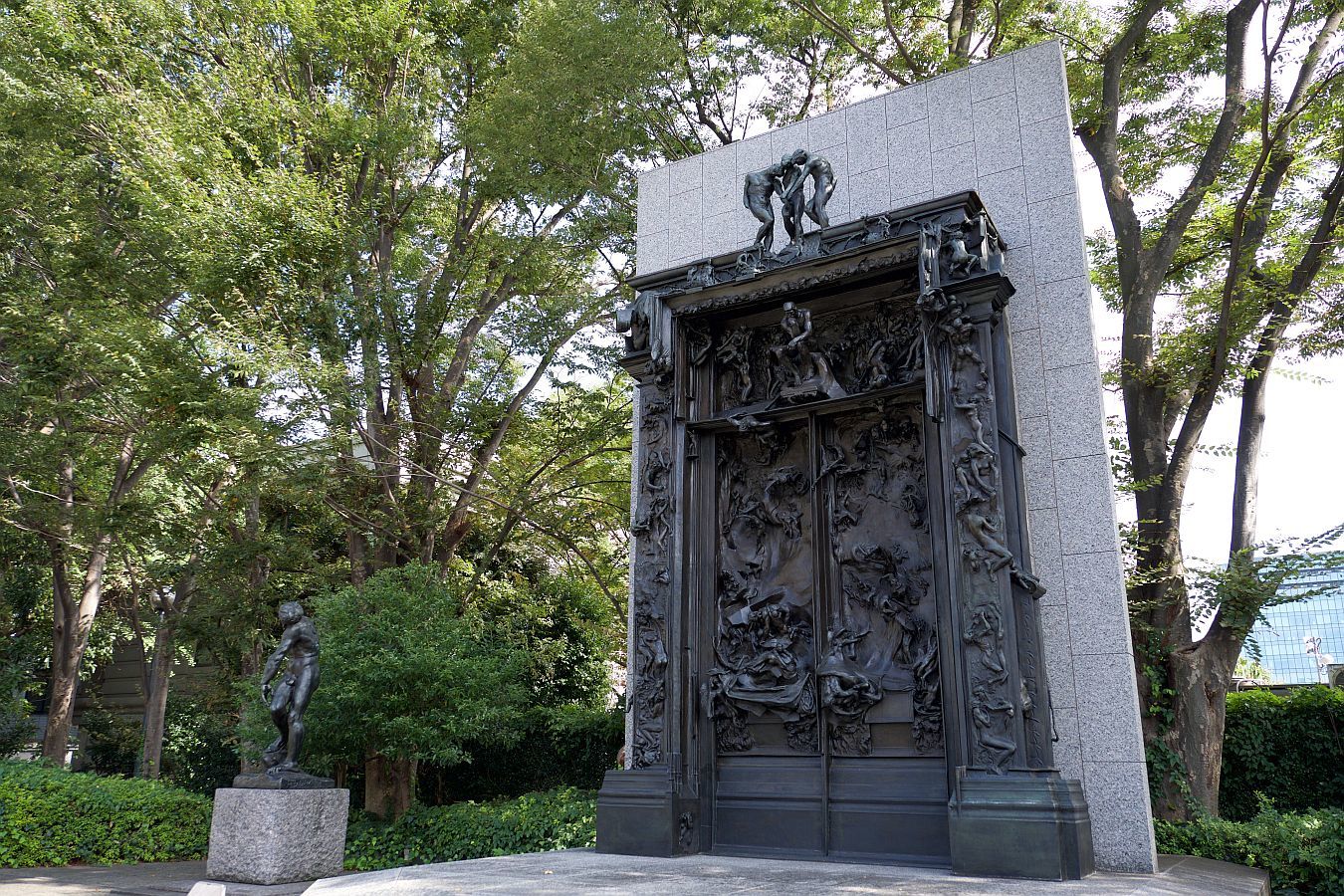 【世界遺産・重要文化財｜国立西洋美術館 本館】　見学のしかた　（上野公園）_b0212342_07043173.jpg