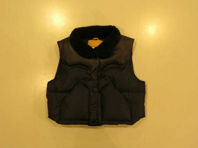 \"Rocky Mountain Featherbed × MI-KIT SHORT CHRISTY VEST\"ってこんなこと。_c0140560_8542840.jpg