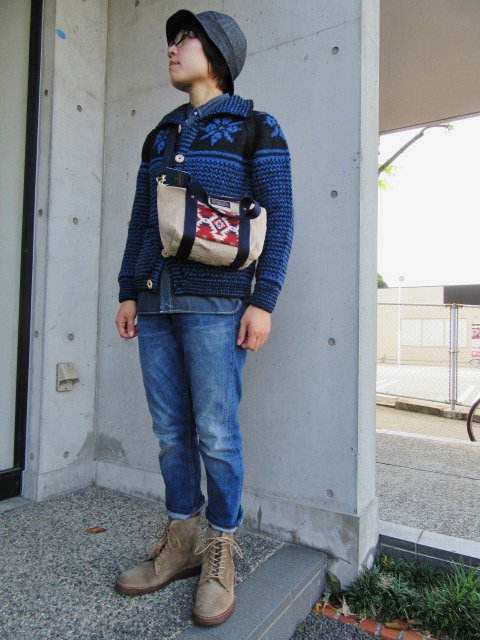 ようやくですかね!? INVERALLAN SNOW FLAKEカーデ STYLE!★?_d0152280_1295063.jpg