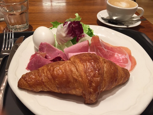 d0341811_11260016.jpg