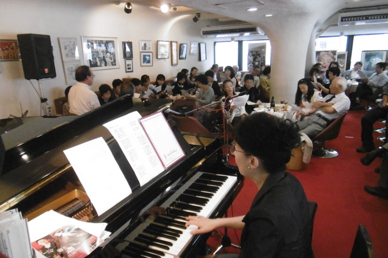 小学校の同窓会_f0205367_15295982.jpg