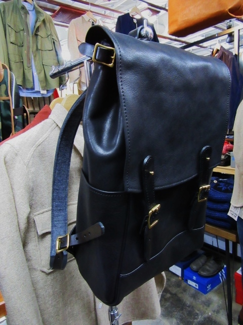 SLOW ･･･ BONO LEATHER RUCK SACK (NEW)！★！_d0152280_356859.jpg