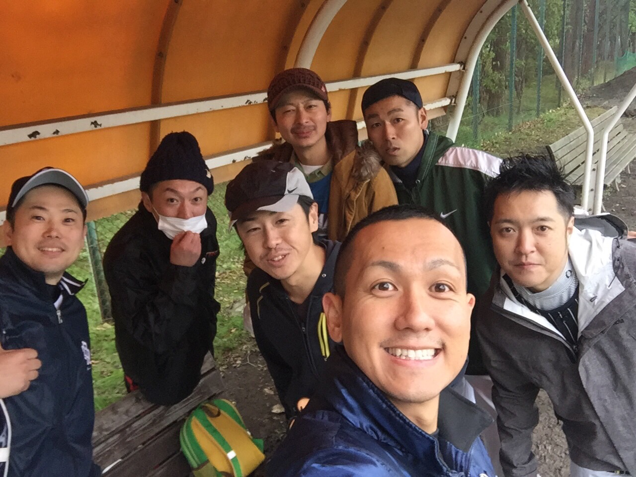 10月11日 火曜日の本店はみんなでオールスターブログ♫タイヤ交換承ります♫TOMMY _b0127002_1721957.jpg