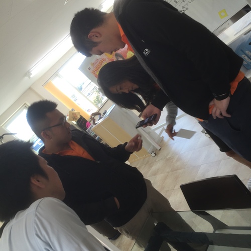 10月11日 火曜日の本店はみんなでオールスターブログ♫タイヤ交換承ります♫TOMMY _b0127002_1729322.jpg