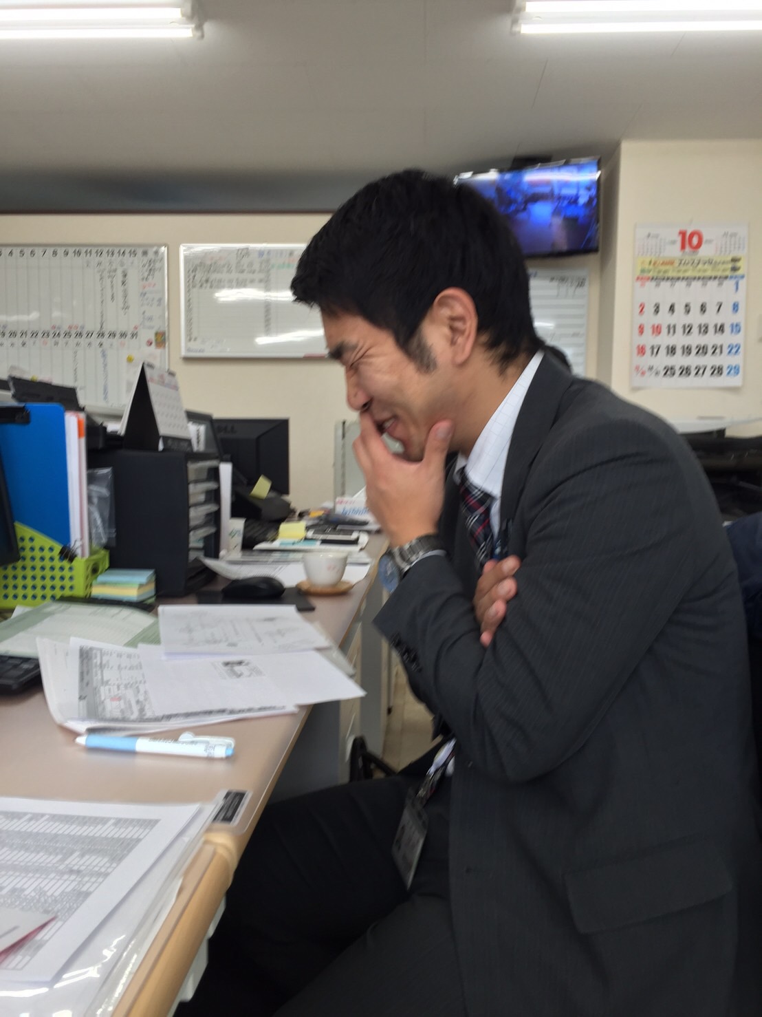 10月11日 火曜日の本店はみんなでオールスターブログ♫タイヤ交換承ります♫TOMMY _b0127002_17353081.jpg