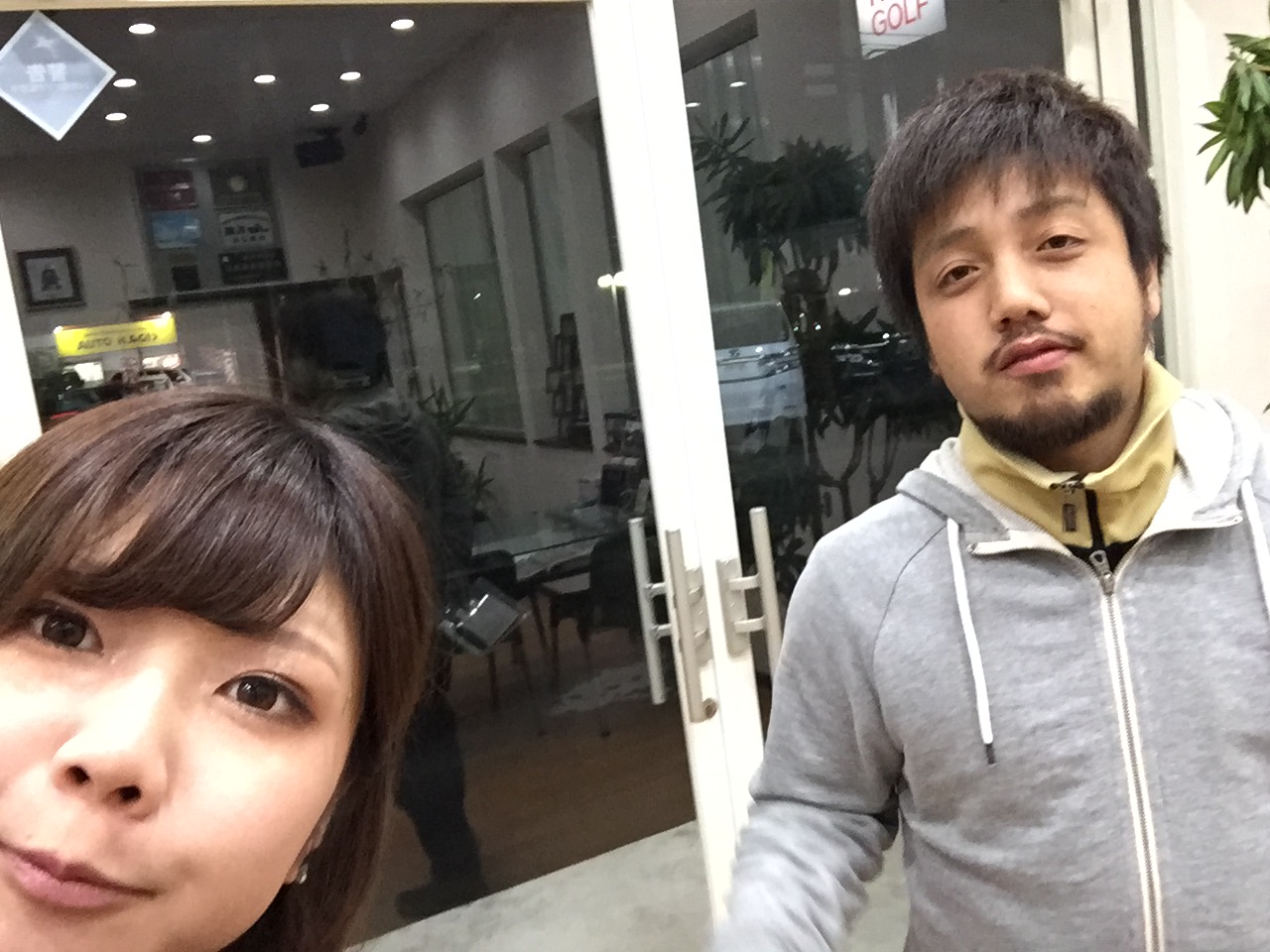 10月11日 火曜日の本店はみんなでオールスターブログ♫タイヤ交換承ります♫TOMMY _b0127002_17473819.jpg