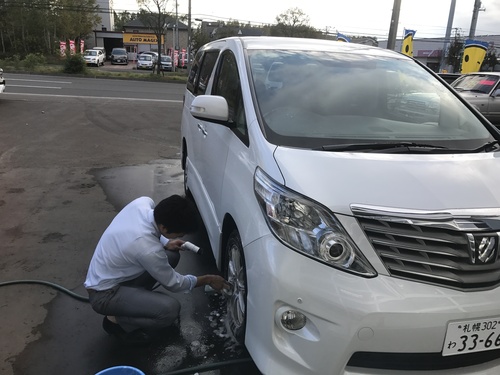 10月11日 火曜日の本店はみんなでオールスターブログ♫タイヤ交換承ります♫TOMMY _b0127002_19462062.jpg