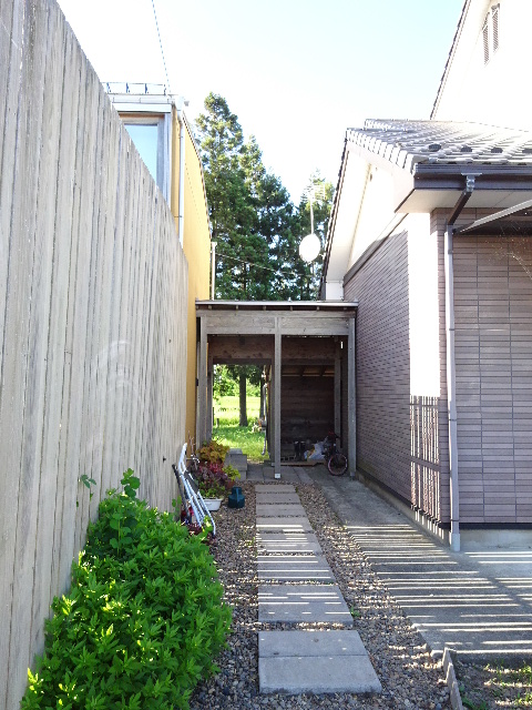 渡り廊下の改修工事 岩井沢工務所の現場日記 渡り廊下の改修工事 岩井沢工務所の現場日記