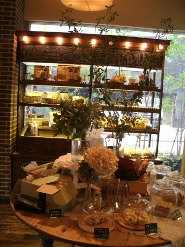 f0343570_20015470.jpg