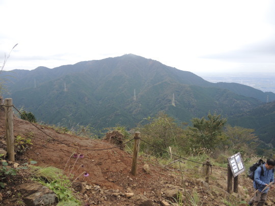 体育の日は晴れ?三の塔1205m登山_e0232277_14143681.jpg