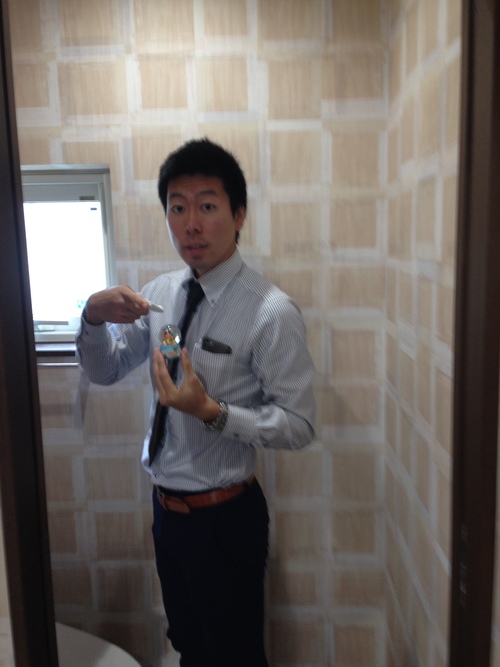 10月12日 水曜日のひとログヽ( ‘ω’ )ノ タイヤ交換、夏タイヤお預かり歓迎♫TOMMY_b0127002_17102634.jpg