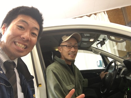 10月12日 水曜日のひとログヽ( ‘ω’ )ノ タイヤ交換、夏タイヤお預かり歓迎♫TOMMY_b0127002_17585425.jpg