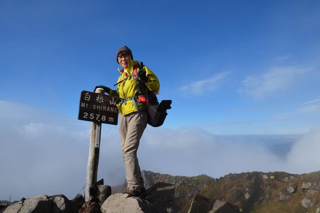 2016/10/10 日光白根山～前白根（菅沼から）_a0340812_09254405.jpg