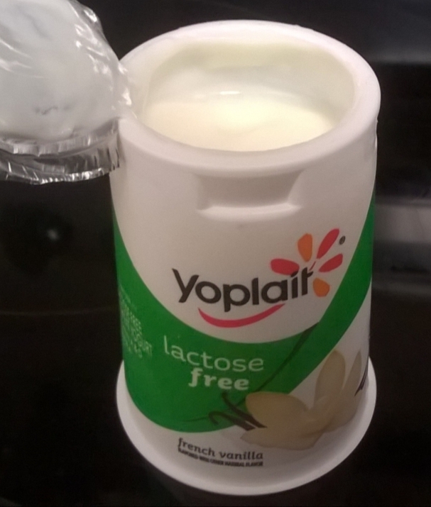 yoplaitヨープレイトヨーグルトその2_e0351841_14403419.jpg