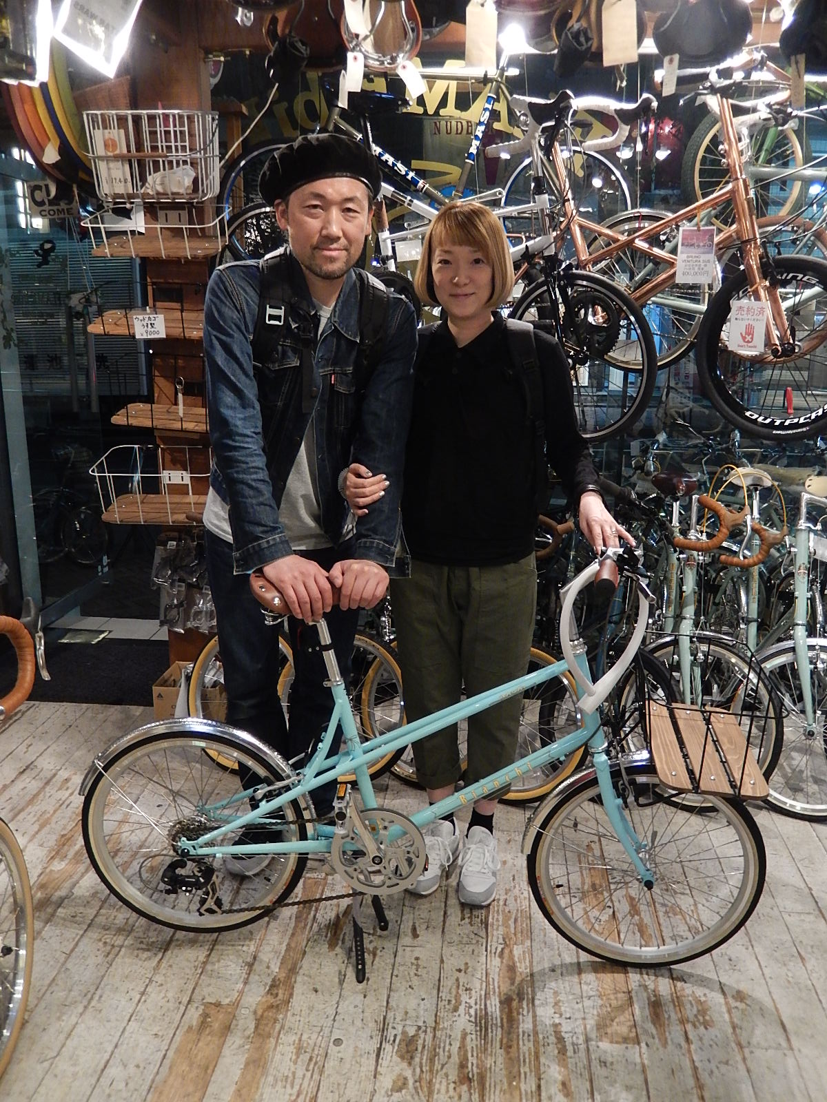 10月12日　渋谷　原宿　の自転車屋　FLAME bike前です_e0188759_2022433.jpg