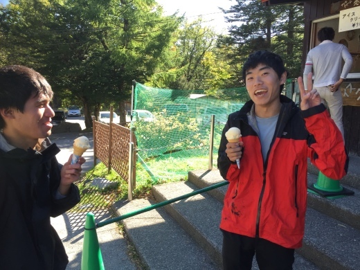 b0074992_13020663.jpeg