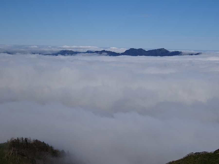 奥槍戸山の家～次郎笈～剣山～ほら貝の滝　周遊_b0124306_21103398.jpg