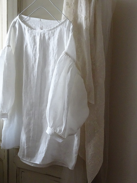 2016秋の装い 新作のお洋服販売のお知らせ_a0094058_15115170.jpg