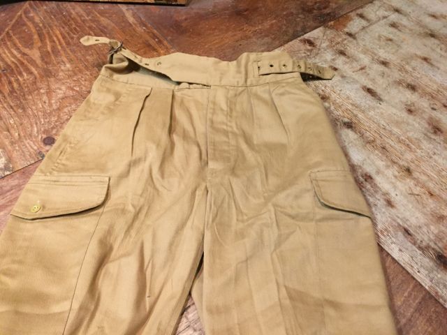 春夏秋冬おさんぽシリーズ E Banana Republic 80s グルカパンツ