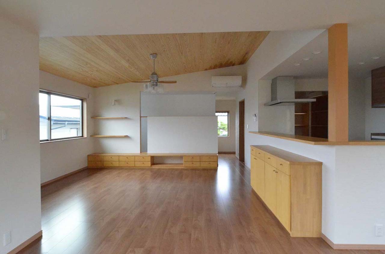 「栗和田の家 O.House」完成!_a0130926_1124940.jpg