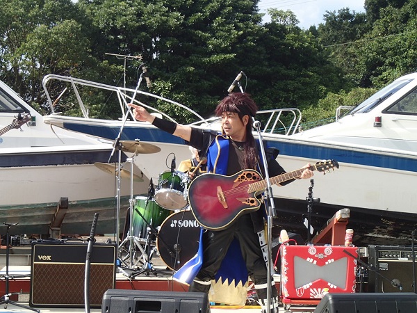 青い羽根チャリティーマリーナサンセットライブ2016♬_a0077071_15402157.jpg