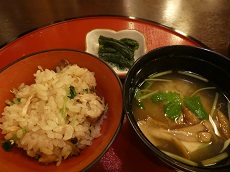 『松籟亭』で松茸料理・・・でしたが_d0264892_143836.jpg