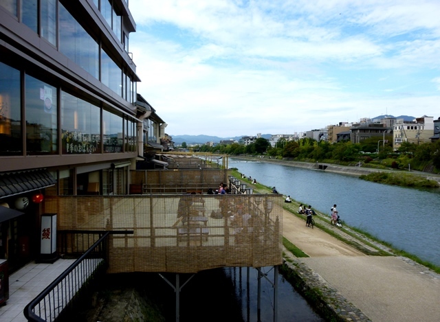 f0361605_22231988.jpg