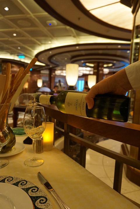 NY&カナダ紅葉クルーズ(7) イタリアンリストランテ「サバティーニ」_d0210324_713566.jpg