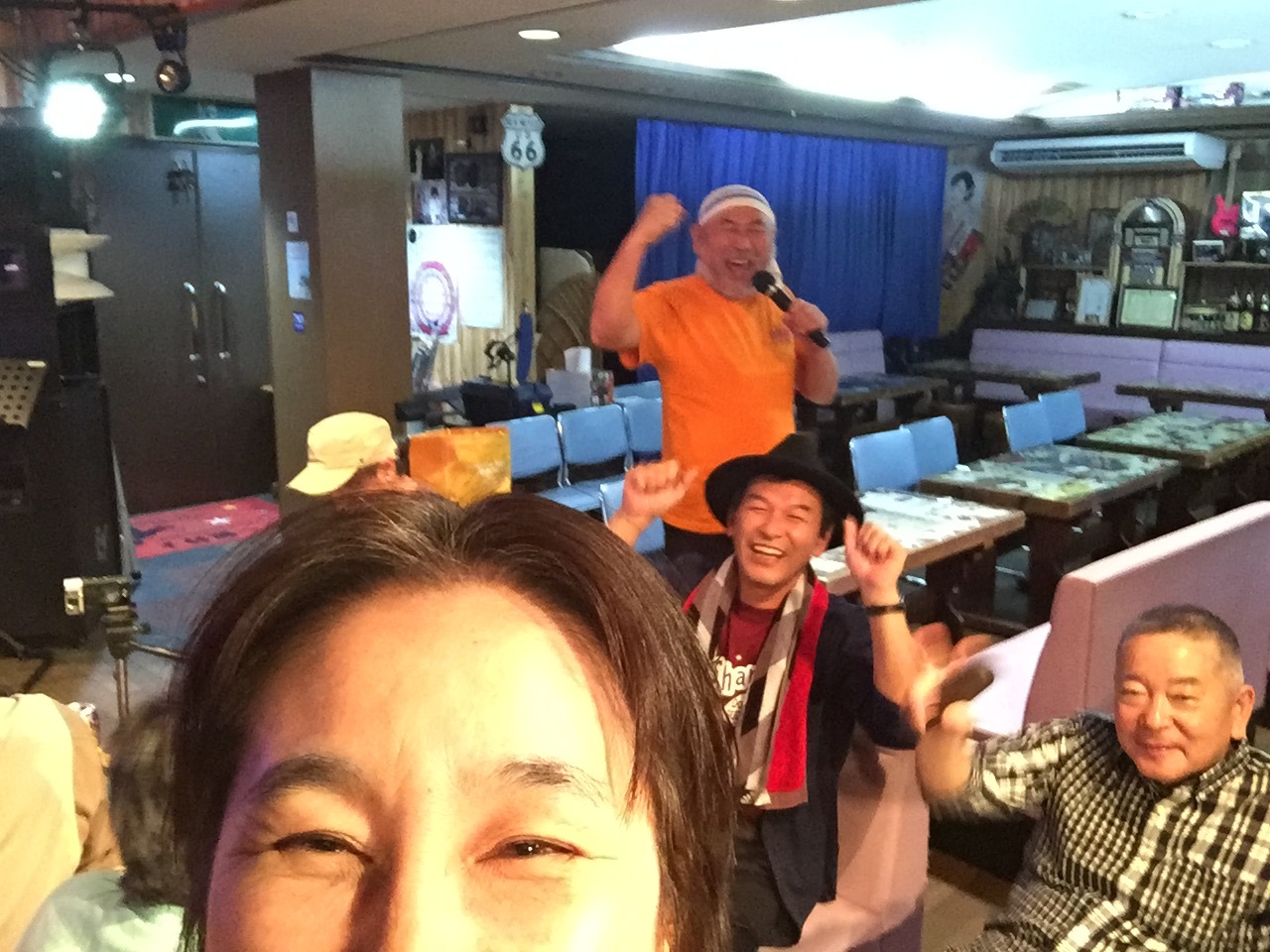 創作ステージ音響チェック&シアトルズライブ♪_b0115751_01170884.jpg
