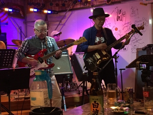 創作ステージ音響チェック&シアトルズライブ♪_b0115751_01244593.jpg