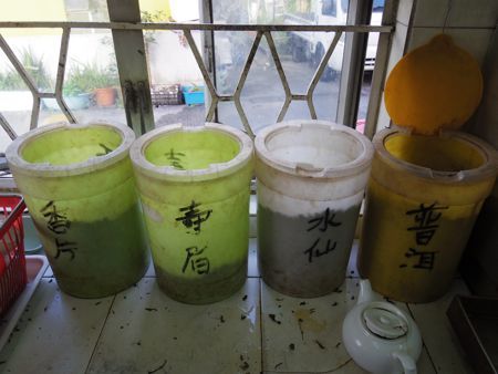 秋の香港　6. 郊外へのお出かけ気分を味わう♪　念願の端記茶楼にて朝飲茶_c0124359_00573941.jpg