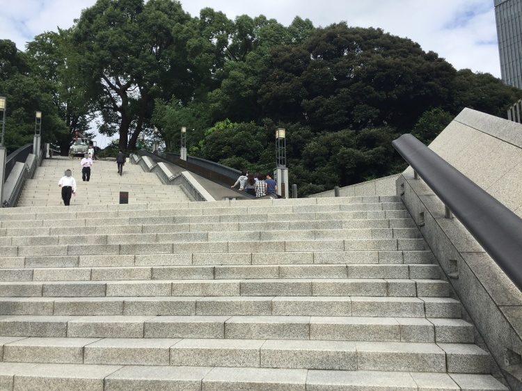 日本生命様講演、そして山王日枝神社のギンナン_d0054704_00143196.jpg