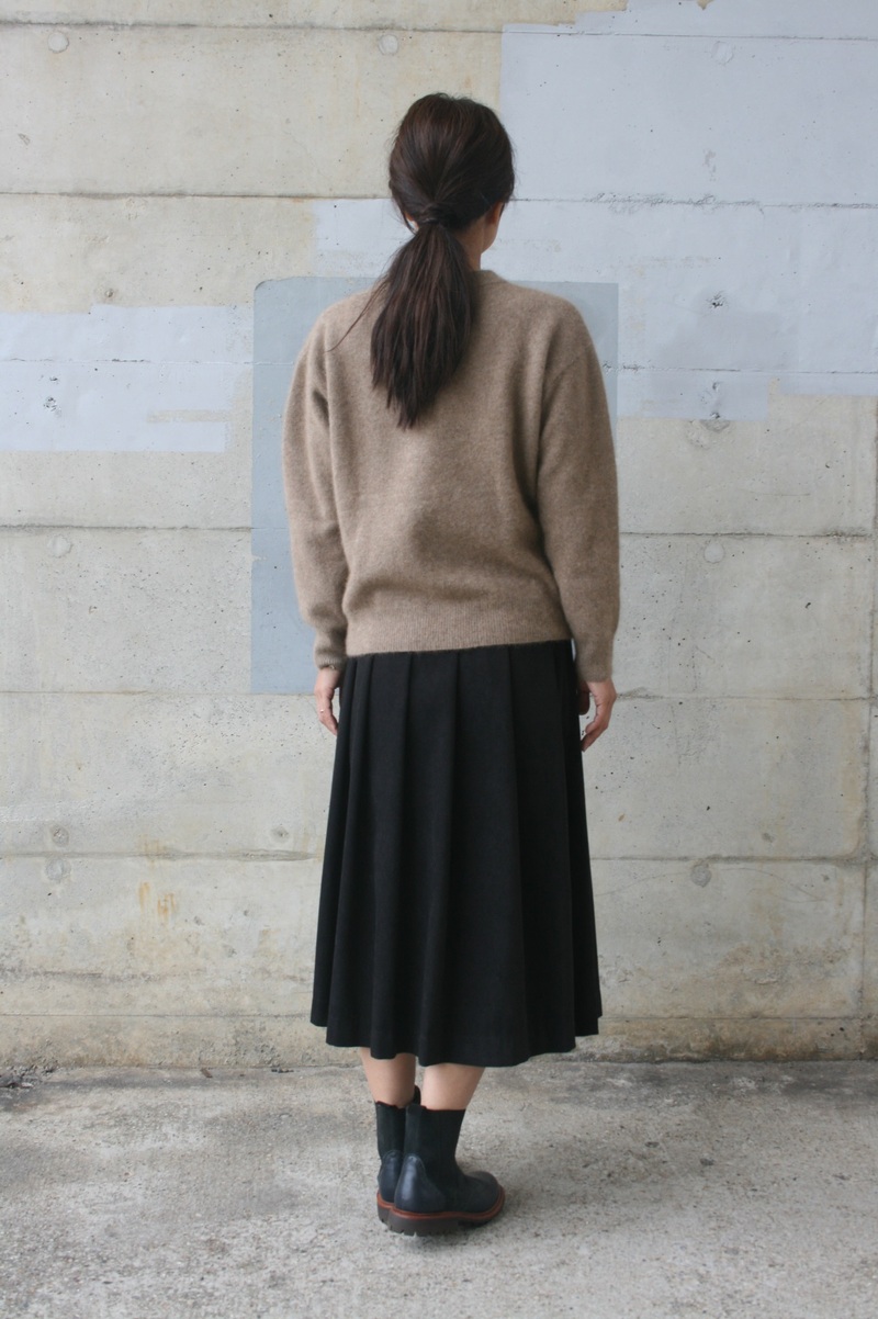 第3285回 Raccoon Knit。_f0366424_13103664.jpg