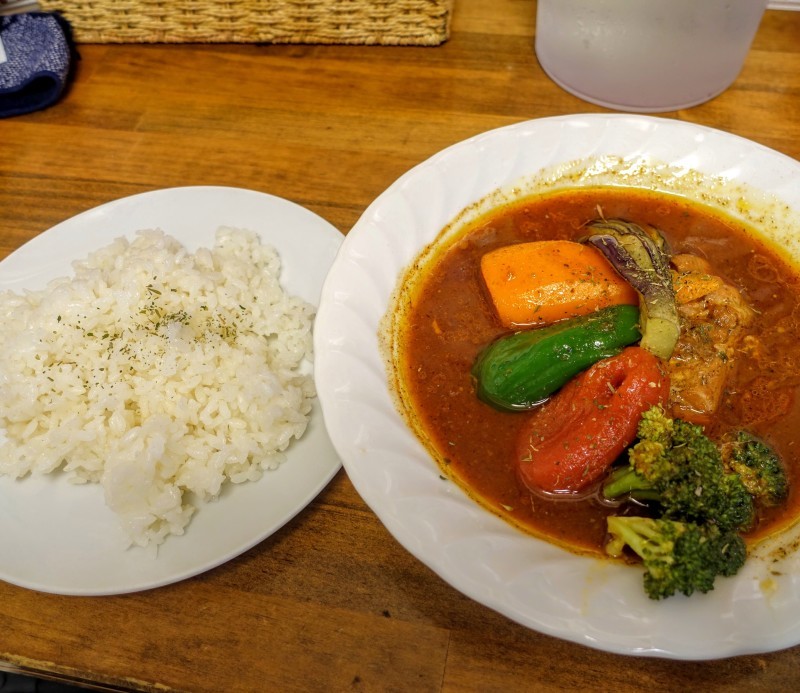 スープカレーカムイ 秋葉原 アニメイラストがたくさんのスープカレー屋さん Utamaru S Blog