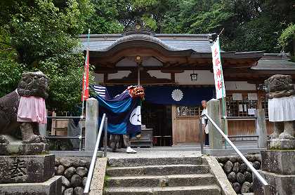 三都神社　伊勢大神楽　①_c0229483_2248178.jpg