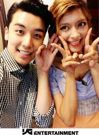 親日?BIGBANG V.Iことスンリの過去写真 美人母の写真。 日本のさんま、関根勤、ローラとも親交が。詐欺被害、女性関係が派手?_f0158064_18054028.jpg