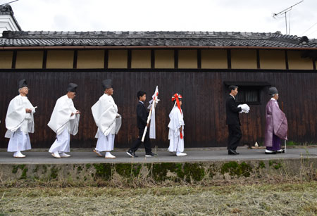 下山八坂神社_b0199522_22282982.jpg