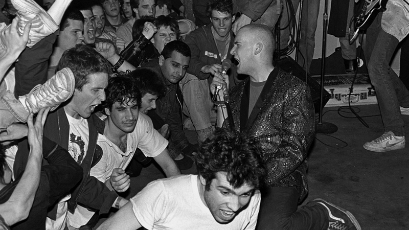 「 ALVA SKATES & SALAD DAYS 」_c0078333_00443774.jpg