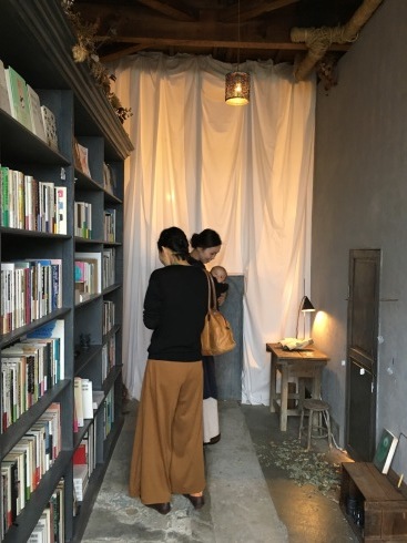 ディープ尾道潜入ルポ〜到着地は「神崎由梨 作品展」〜_a0017350_02063237.jpg