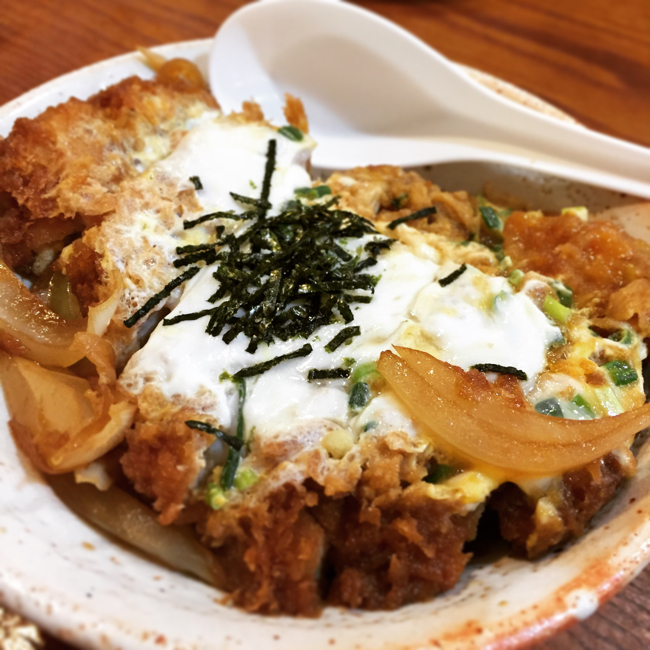 わたしもヴィクトルとカツ丼食べたい。_b0061023_16480305.jpg