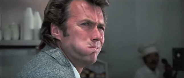 コストコのホットドックとダーティーハリーの あの 名シーン Samのlifeキャンプブログ Doors In Out