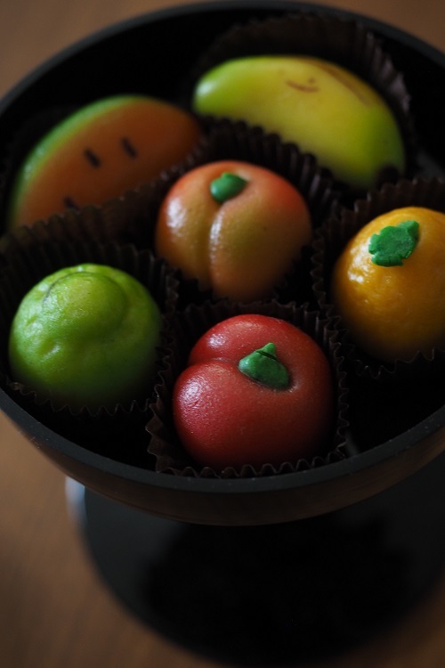 マジパンのお菓子_a0292060_16545111.jpg